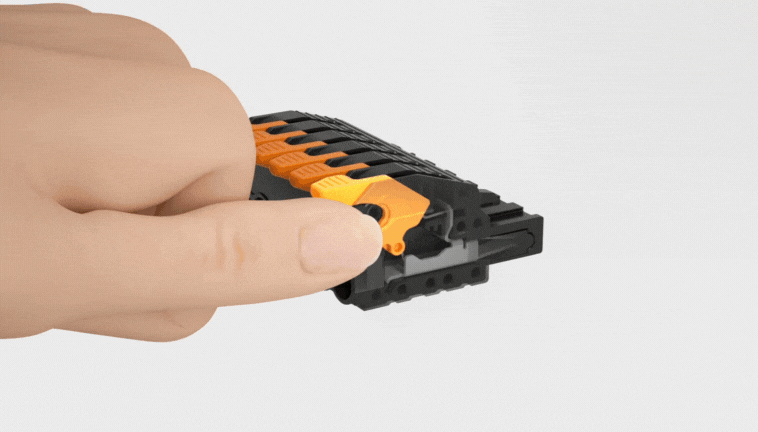 Figure 3: Because so many types of electronics use PCB-mounted connector sockets, the Dinkle P-LUP family of terminal blocks is also available in a connectorized style.